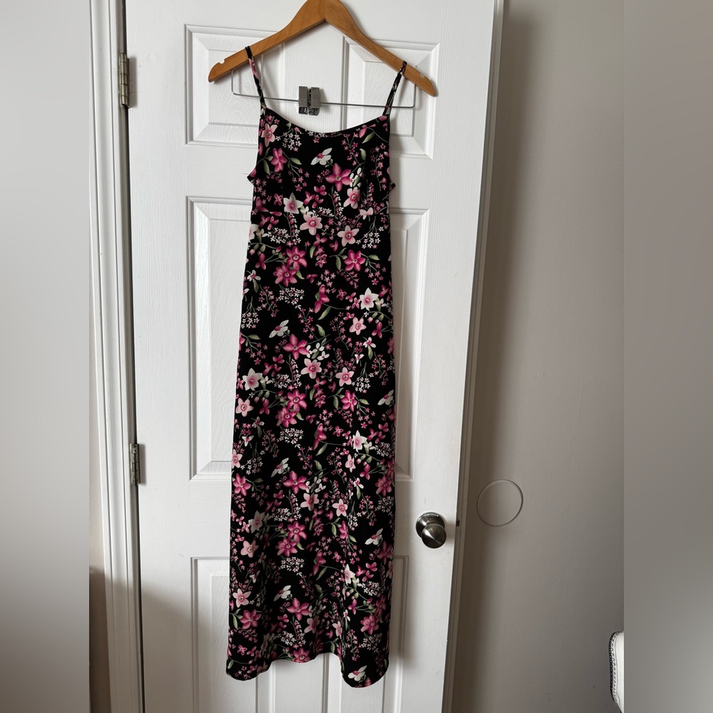 Vintage 90s No Boundaries Floral Tie-Back Maxi Dress 0574
